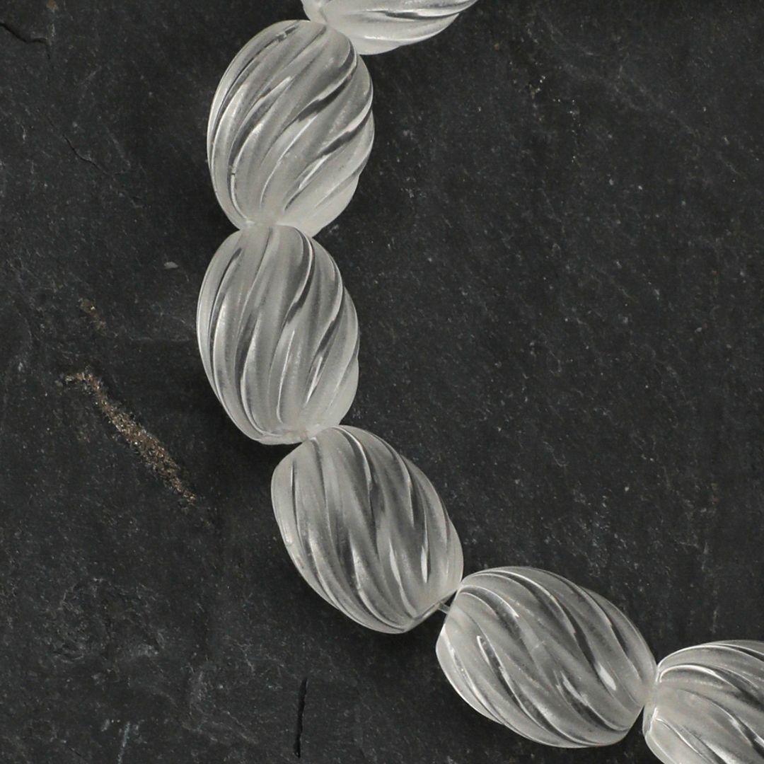 Ivory Branch — Biwa Pearl & Carved Crystal Bracelet