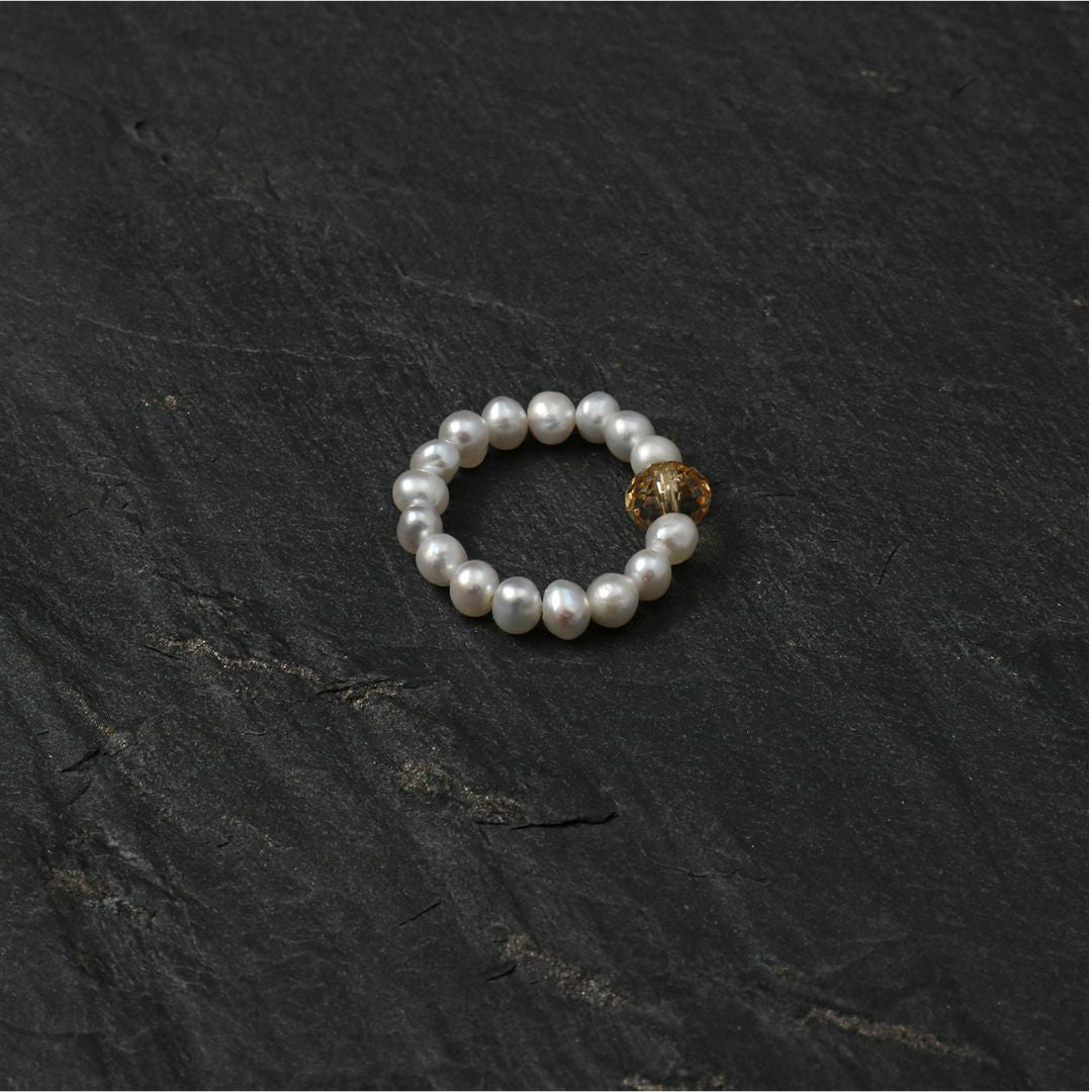 Petit Accent — Pearl & Gemstone Rings