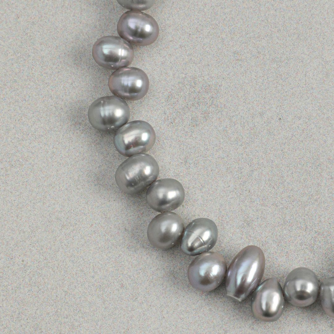 Silver Frost — Clear Quartz & Grey Pearl Bracelet