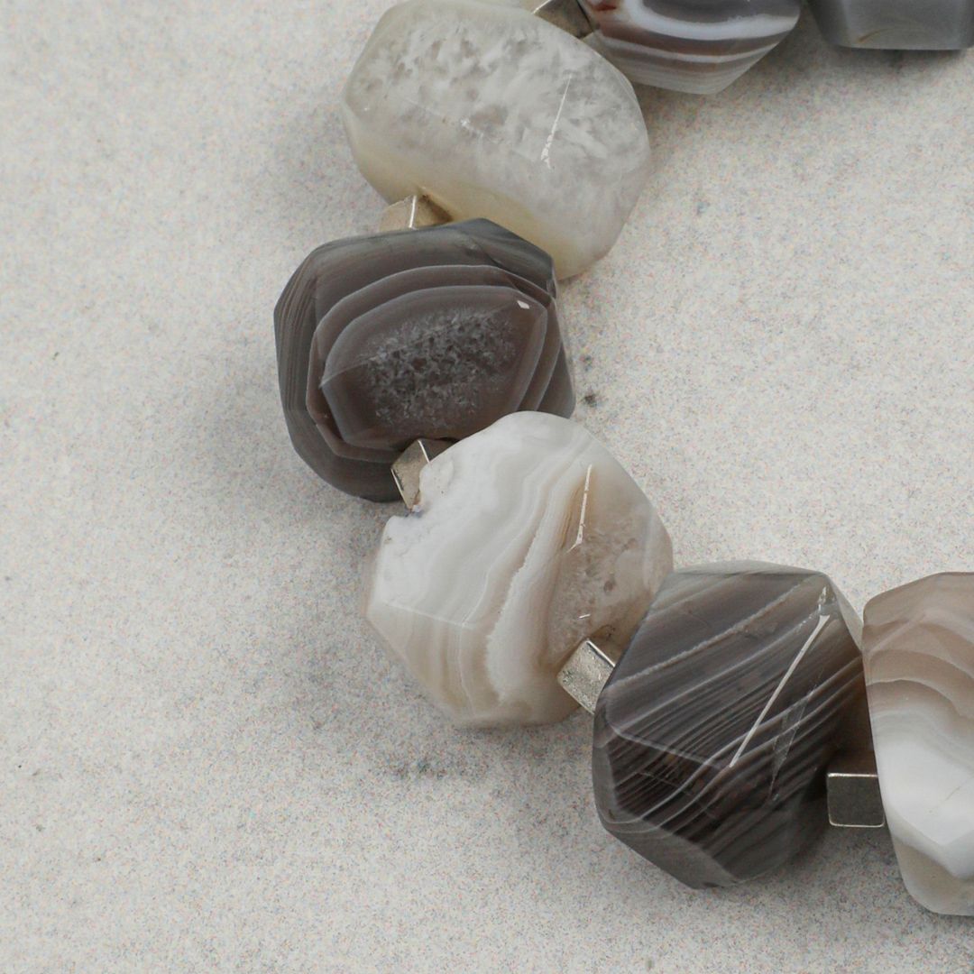 Strata Pearl — Persian Agate & Baroque Pearl Bracelet