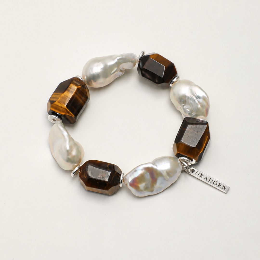 Amber Contrast — Tiger Eye & Baroque Pearl Bracelet