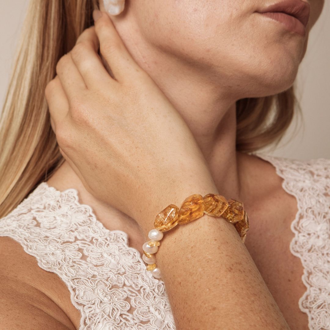 Golden Drift — Citrine & Pearl Bracelet