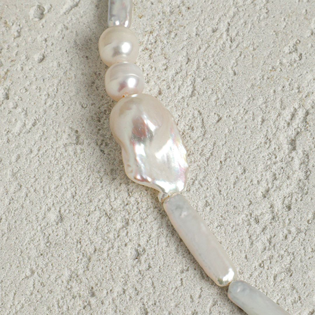 Indigo Line — Pearl & Lapis Necklace