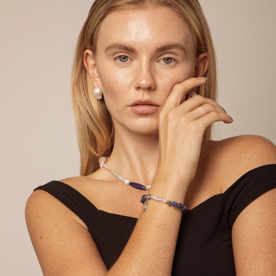 Midnight Relic — Lapis Lazuli & Freshwater Pearl Bracelet
