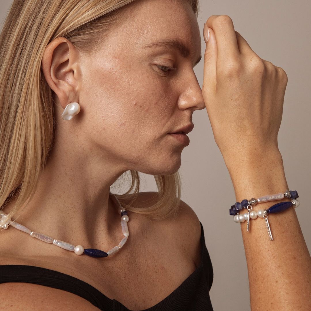 Midnight Relic — Lapis Lazuli & Freshwater Pearl Bracelet