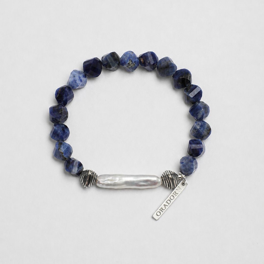 Midnight Relic — Lapis Lazuli & Freshwater Pearl Bracelet