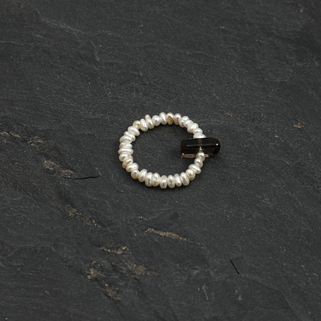 Petit Accent — Pearl & Gemstone Rings