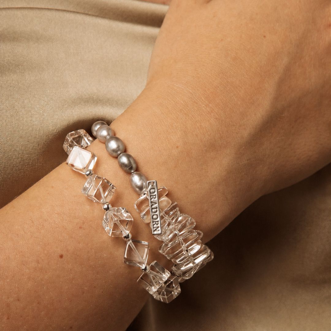 Silver Frost — Clear Quartz & Grey Pearl Bracelet