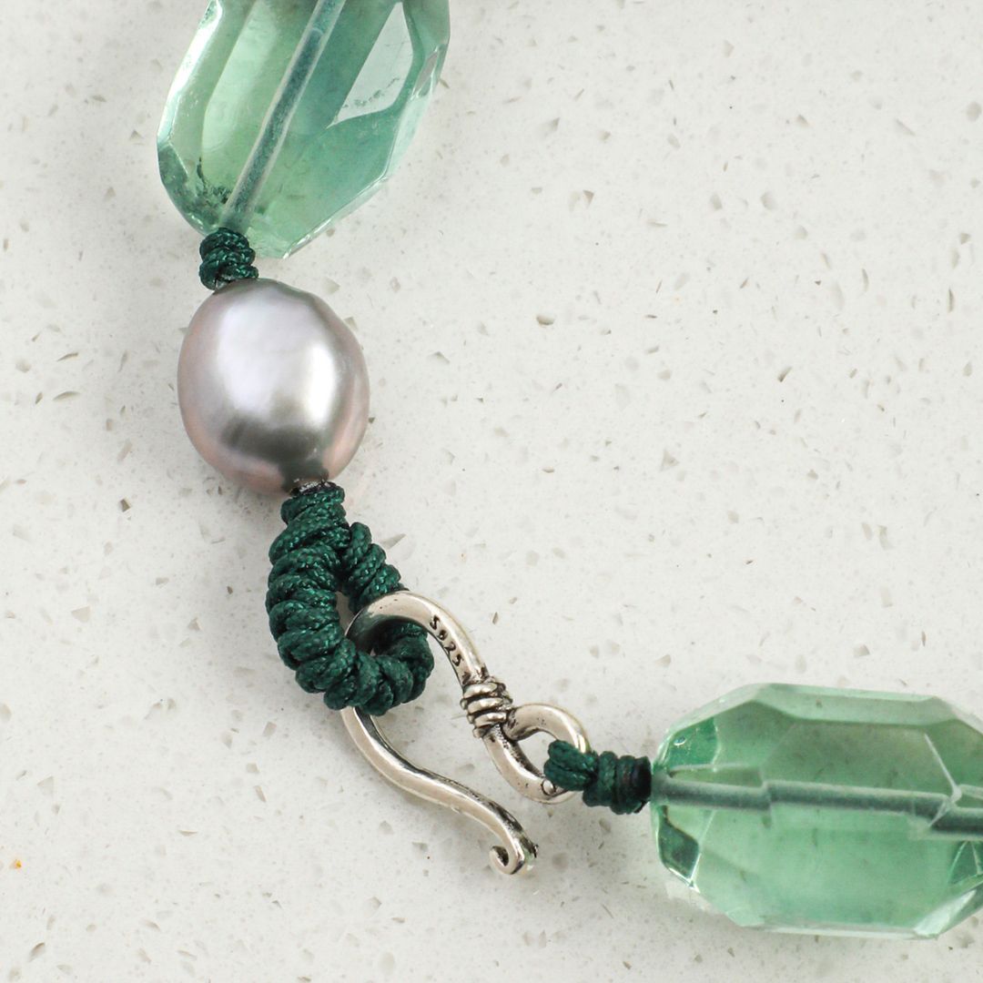 Verdant Mist — Green Quartz & Pearl Bracelet